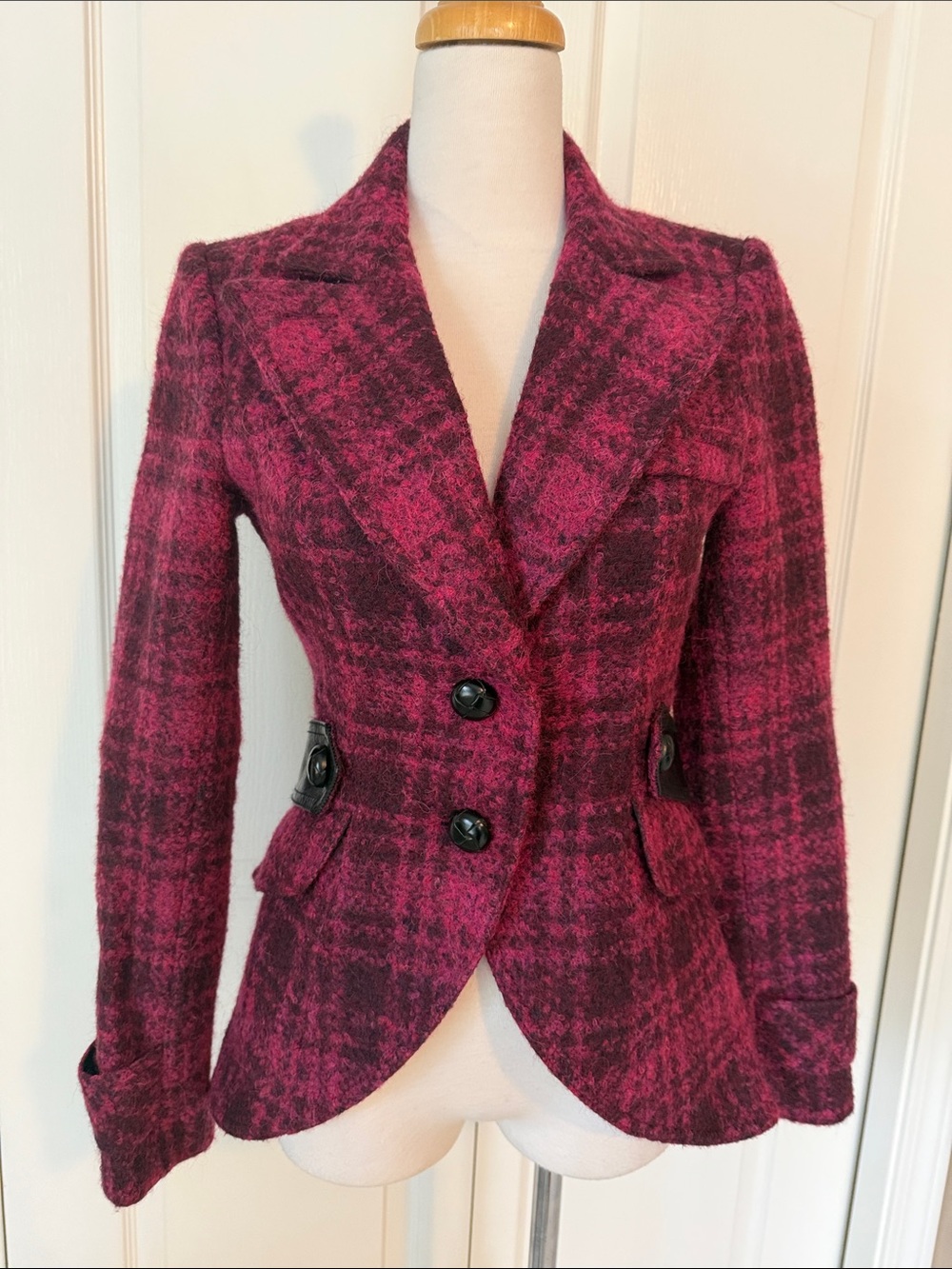 Smythe Fuchsia Plaid Tailored Blazer with leather trim sz 2